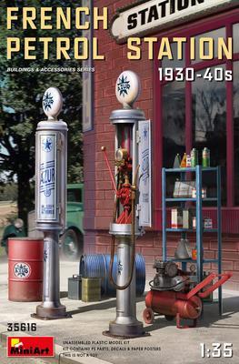 FRENCH PETROL STATION 1930-40S