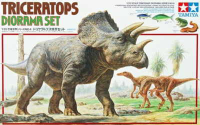 TRICERATOPS Diorama - Dinosaurus