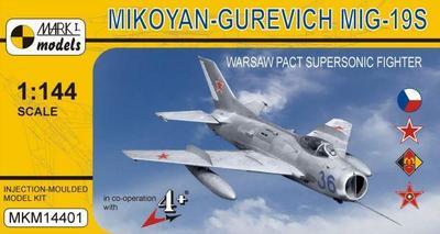 Mikoyan-Gjurevich Mig-19S - 1