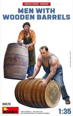 Men w/wooden barrels (2 fig.)