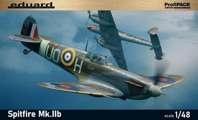 Spitfire Mk. IIb 1/48  Profi Pack Edition