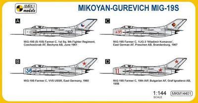 Mikoyan-Gjurevich Mig-19S - 2
