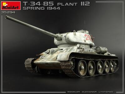 T-34/85 PLANT 112. SPRING 1944. INTERIOR KIT - 2
